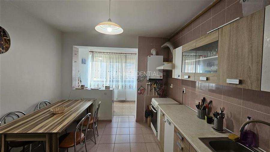 Berceni-5 minute de metrou D.Leonida, apartament 3 camere, mobilat-utilat - 26