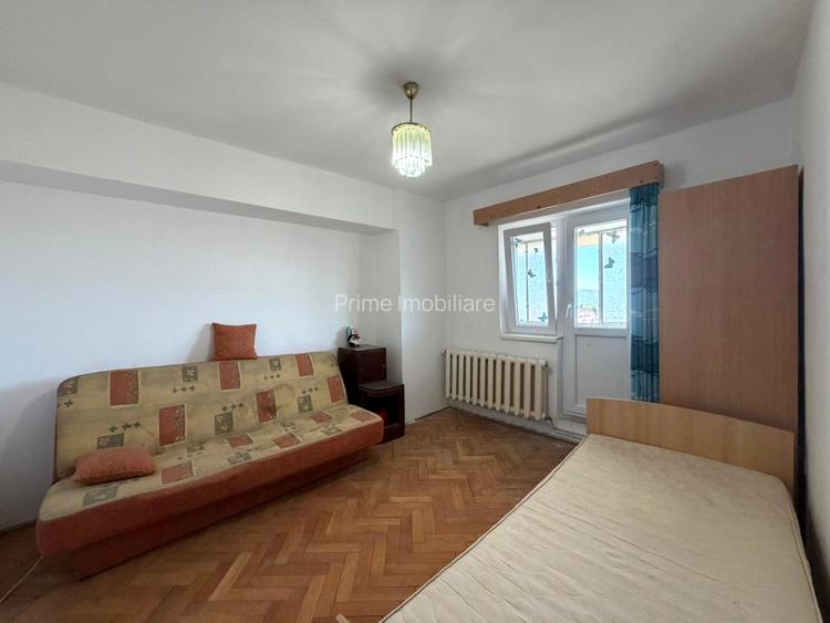 Apartament cu 3 camere, 70 mp, bloc cu lift - Ultracentral - 2