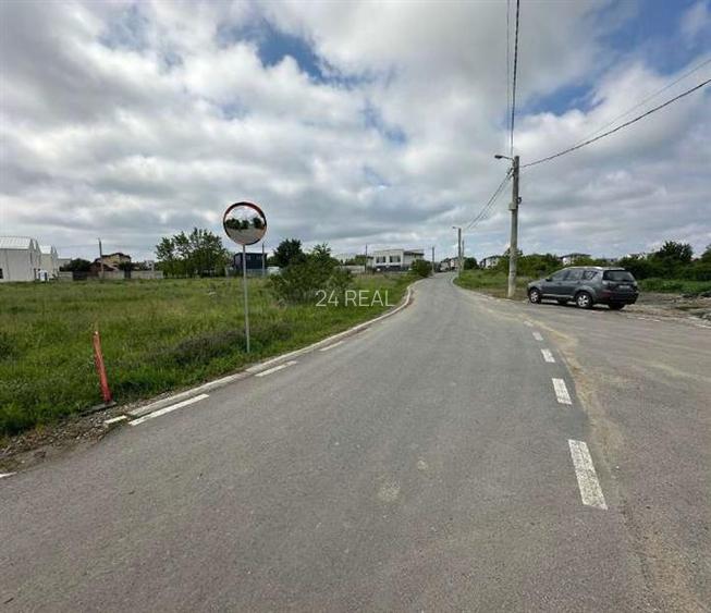 Teren de vanzare in Otopeni - proiect la cheie! - 10