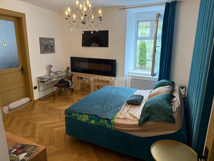 Apartament 3 camere cu farmec istoric – Poarta Șchei, Brașov - 2