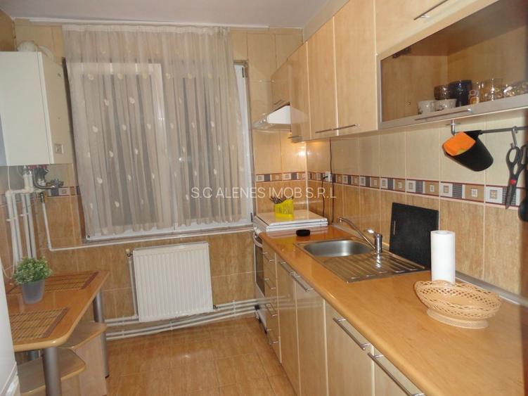 De inchiriat ( vanzare)2 camere  zona INDEPENDENTEI  Hristo Botev mobilat - 2