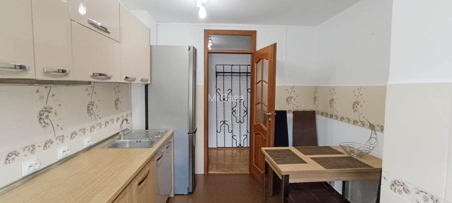 Apartament cu 4 camere in Tractoru-Independentei - 5