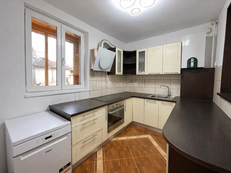 Apartament 4 camere | 102 mp + curte 100 mp | Zona Cetate - 2