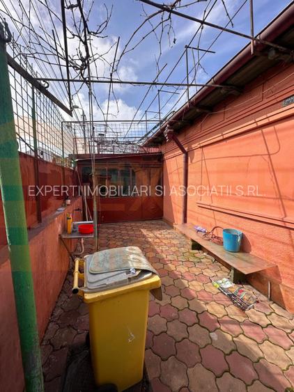 Casa de vanzare in COICIU - Institutul de Marina - 11