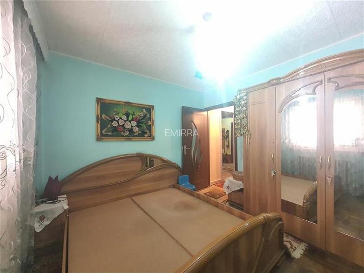 Apartament 3 camere decomandate de vanzare str. Republicii parter - 10