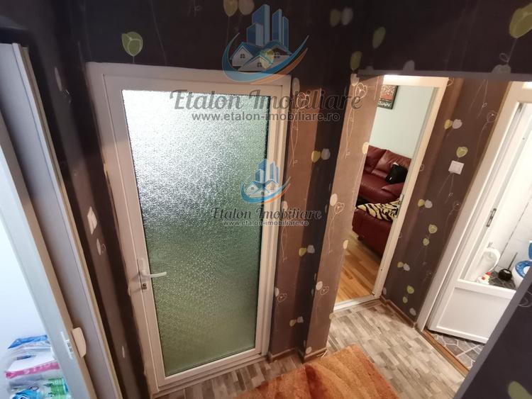 Apartament P+1, 4 camere, 2 bai, 3 balcoane, Zona Centrala Piatra Neamt