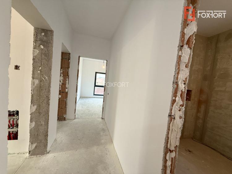 Casa individuala cu 5 camere de vanzare in Dumbravita - 25