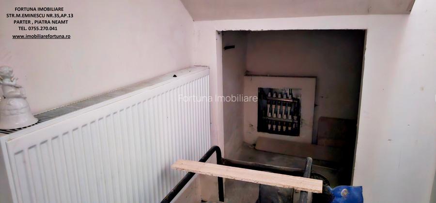 Casa High-Tech, cu design futurist, Piatra Neamt - 15