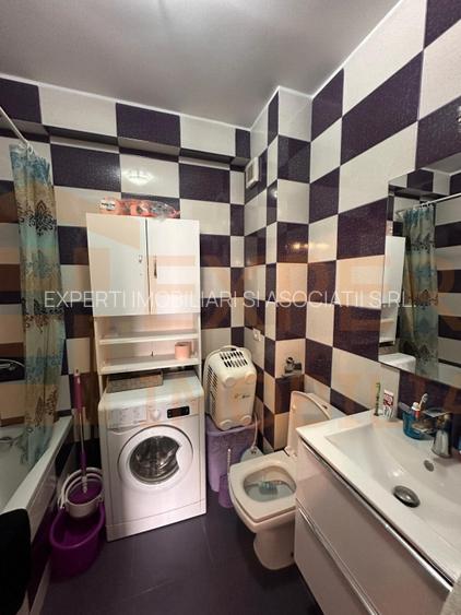 Apartament 2 camere, situat in zona  Far - Centrul de Scafandri - 11