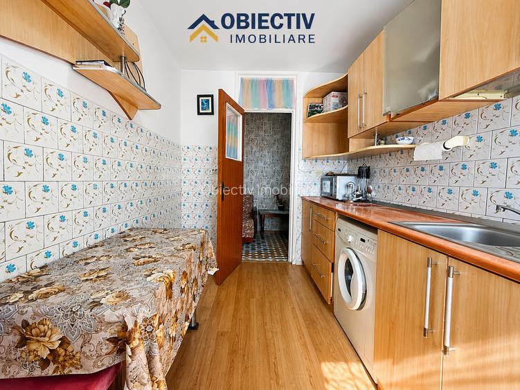 Apartament 2 camere spatios , in apropiere de scoala nr.2 - 8