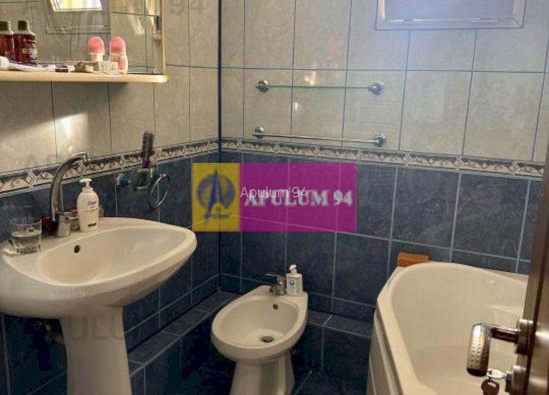 Apartament 3 camere Ghencea- Garleni - 2