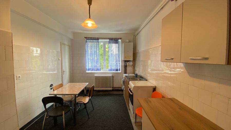 Apartament de închiriat, 2 camere, 60 mp, Plopilor zona Platinia - 4