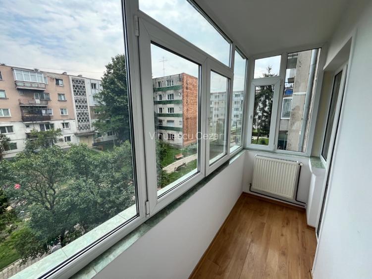 Inchiriez apartament 2 camere - 4