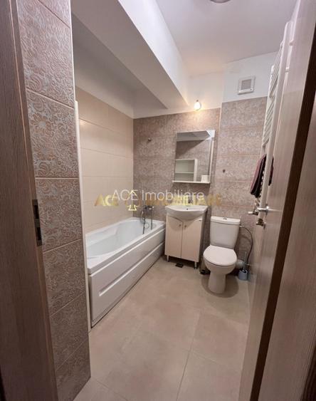 2 Camere de inchiriat | Pacii | Centrala | Parcare |  Metrou 3 Minute - 6