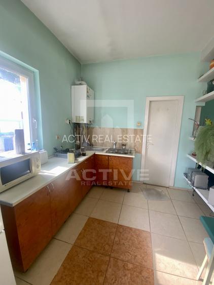 Birouri la Casa cu curte proprie-langa autogara - 9