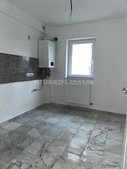 Apartament 2 camere 49 mp Bloc NOU Finisat Modern Balcon 2 locuri parcare Sebes - 9