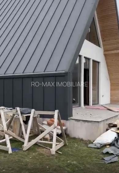 Casa P+M - 4 camere+ 2 bai- tip A frame - 135 mp cu teren 400 mp - 6