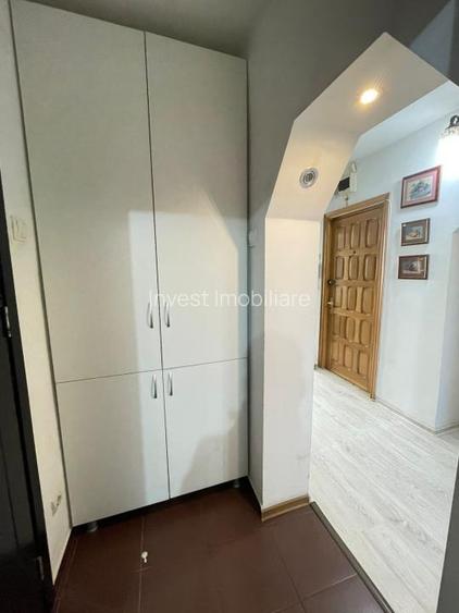 Apartament 3 camere decomandat-Piata Nicolina-etaj intermediar - 8