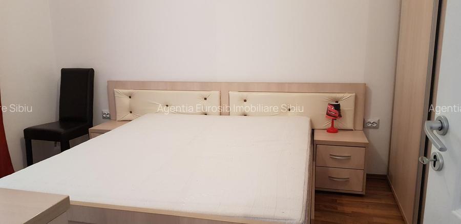 Apartament cu 4 camere semidecomandat zona Parcul Sub Arini - 4