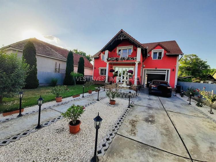 VILA DE VANZARE IN ROSIORI - 2