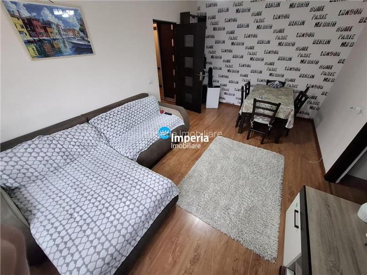 Apartament 3 camere nedecomandat, 60 mp, Podu Ros - Tesatura! - 3