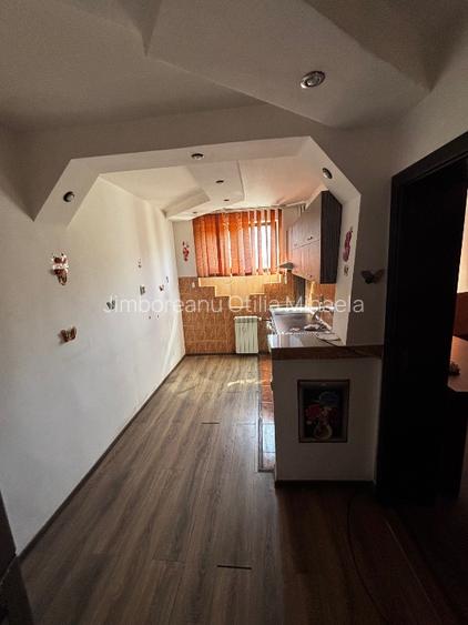Vand apartament 2 camere, zona Crihala , Drobeta Turnu Severin - 9