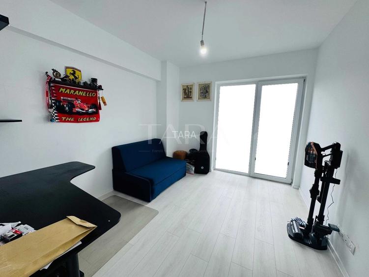 Apartament modern cu 4 camere, terasă panoramică de 38 mp. - 2