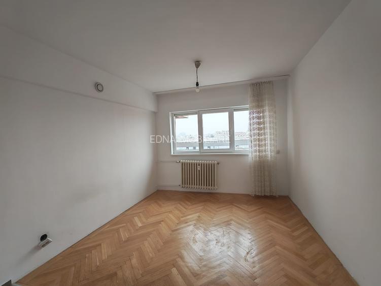 Universitate bloc nou 5 camere cu vedere superba - 3