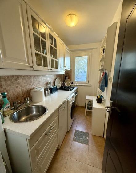 Apartament 2 camere lângă Piața Victoriei – bloc retras, zonă liniștită - 5