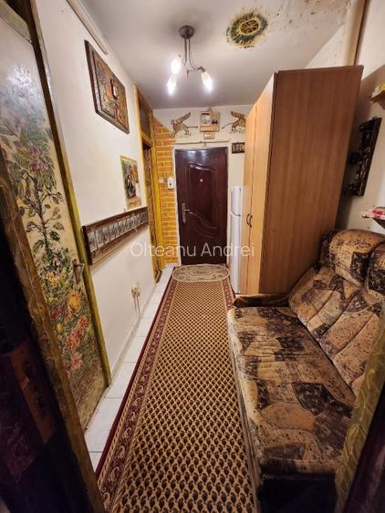 Inchiriez garsoniera Aleea Terasei,Berceni - 8