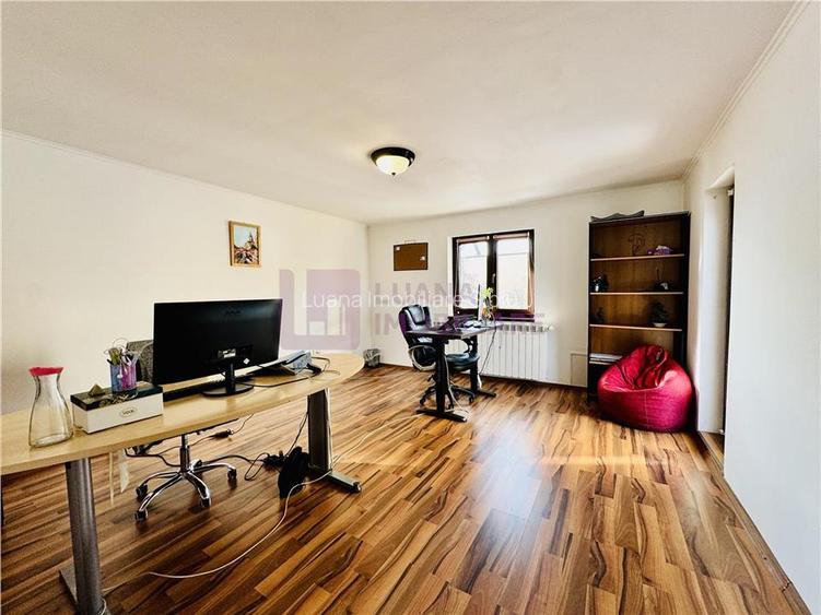 Casa individuala | suprafata utila 360 mp | teren 430 mp | Calea Poplacii - 18