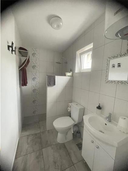 Colt de Rai in Corbu - Business la Cheie - 8 Casute Individuale si Teren de 1247