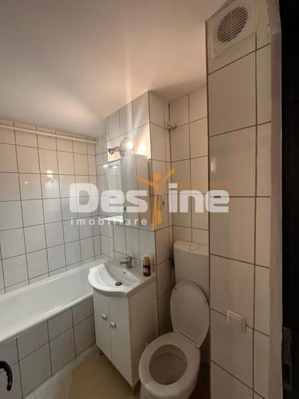 Garsoniera de vanzare 26.000€ zona Darmanesti