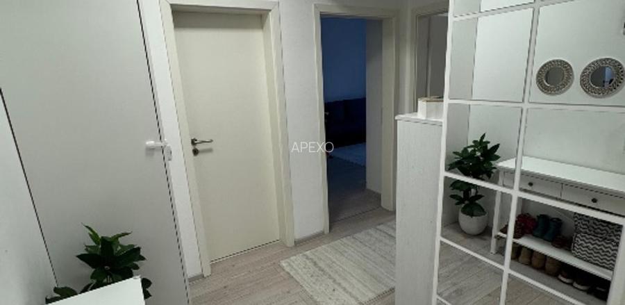 Apartament decomandat | 2 camere Tractorul - 9