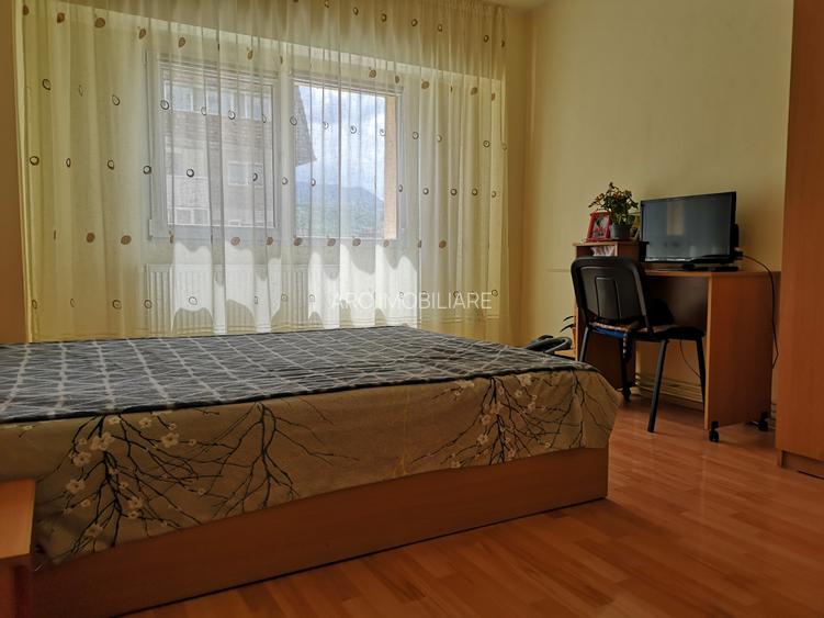 Apartament structura mare, întrare Racadau - 4