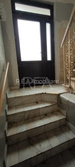 Casa cu 9 camere, Parcul Carol - 16