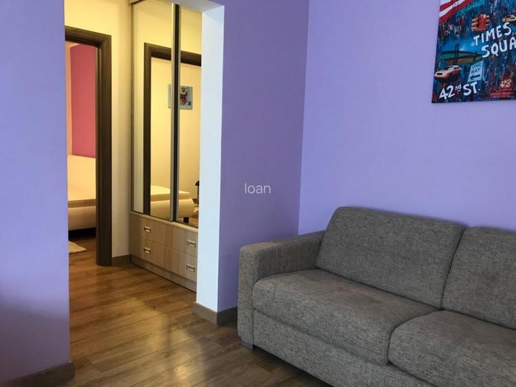 2 Cam-Deosebit!-Plaza Mall-AFI Mall  - 5