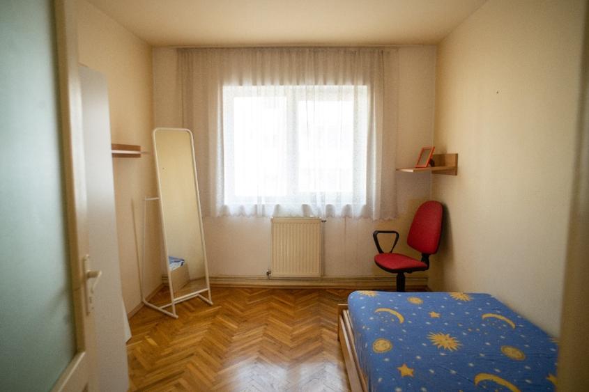 Apartament spatios cu 4 camere, zona centrala Bistrita - 4