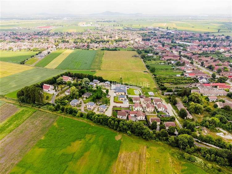 Vila noua in cartier rezidential, areal apreciabil, Halchiu, Brasov - 14