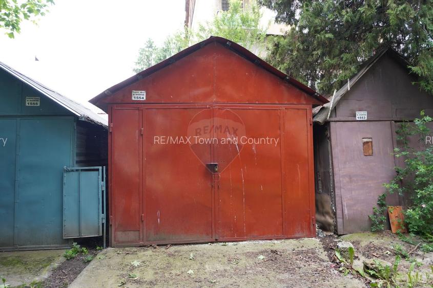 Apartament cu 3 camere de vânzare Str. 1 Mai - 14