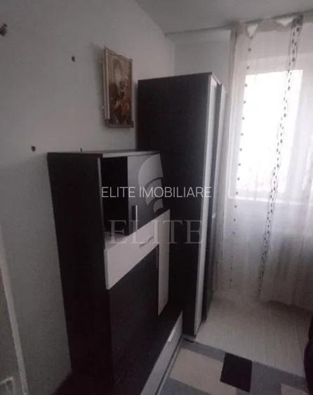 Apartament 3 camere în zona STRAZII LACRAMIOARELOR - 4