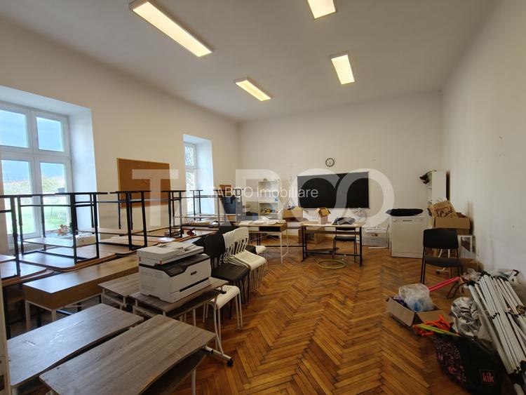 Spatiu de inchiriat 131 mp utili - ideal pentru activitati educative - 5