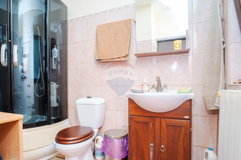 Casă cu Piscină de Vânzare, 500mp Teren, Str. Victoriei-Valea Lupului - 8