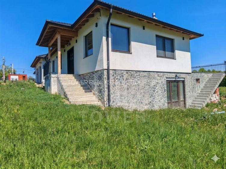 Casă spectaculoasă de vanzare situată în Tocile – „Mica Elvetie" - 14