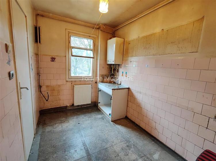 Apartament 2 camere, zona Astra - 5