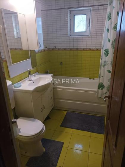 Apartament 3 camere DECOMANDAT, Nicolina-Prima Statie, etaj 2 !! - 4