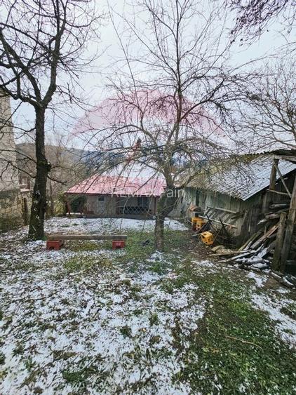 Casa cu 3 camere de vanzare in Ocnita/Jud.Valcea - 9