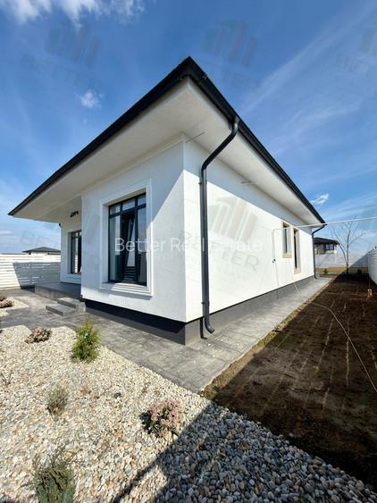 Casă individuală pe parter de vânzare - Comuna Berceni – 4 camere, teren 426 mp - 3