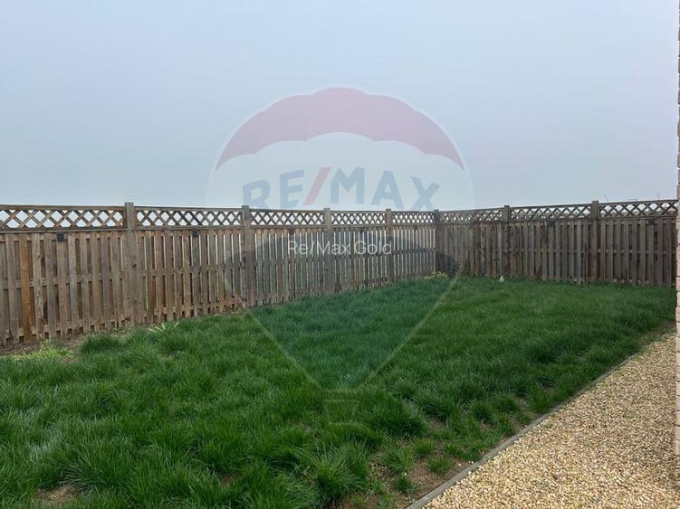 Vilă cu 4 camere de vânzare in Liziera de Lac - 14