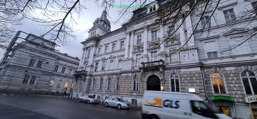 Apartament et.1, luxury class, langa Primarie cu balcon si vedere spre Parc - 31